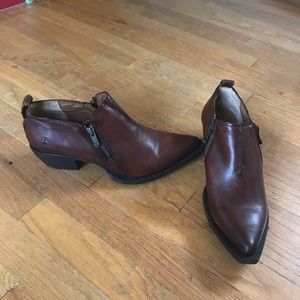 FRYE | Sacha Moto Shootie